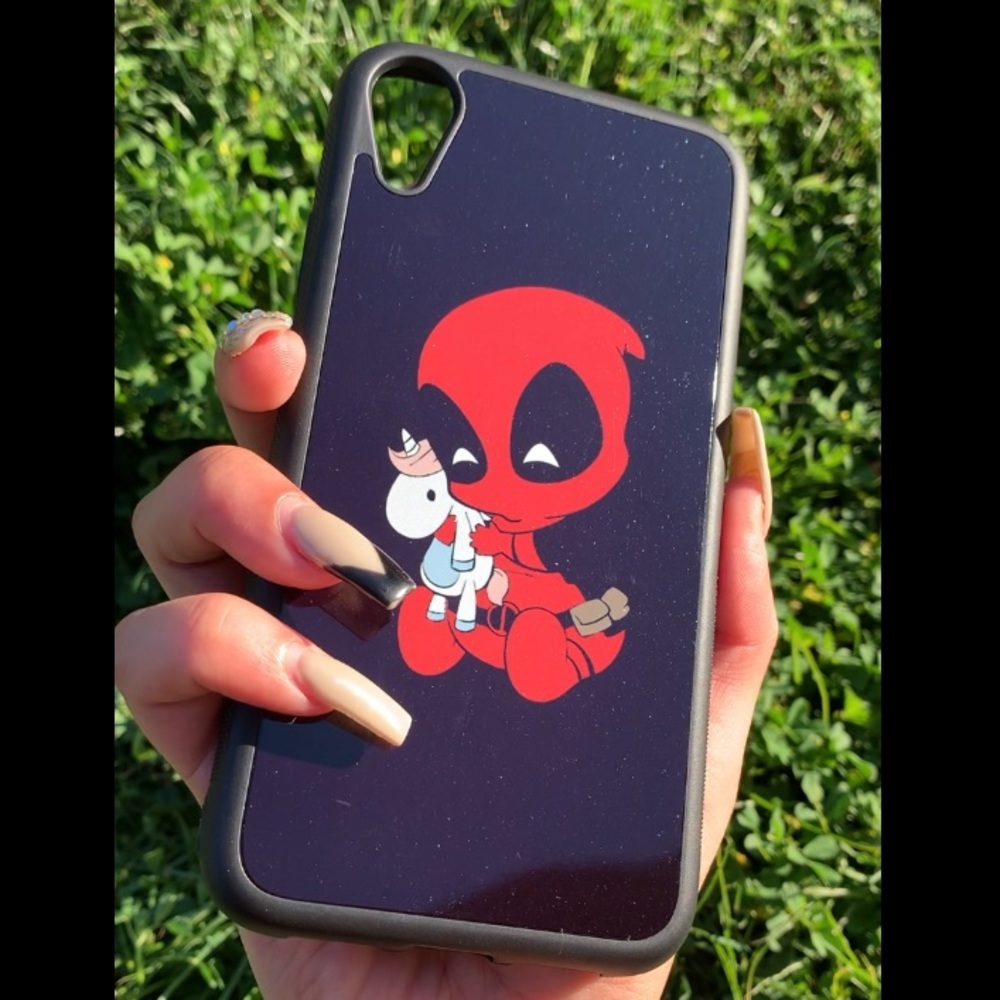 Baby Deadpool on unicorn Phone case
